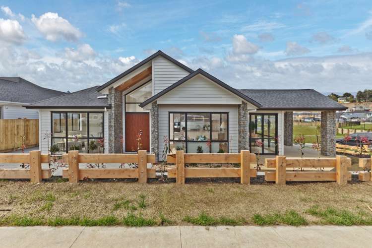 78 Colonial Drive Silverdale_23