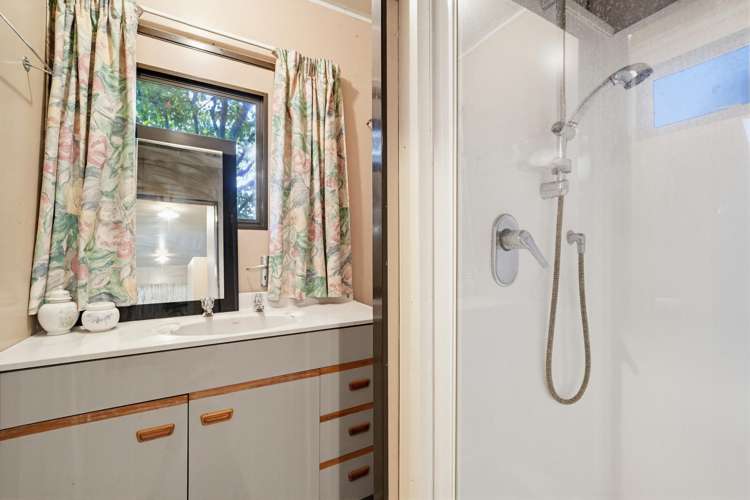 1402 North Eyre Road West Eyreton_25