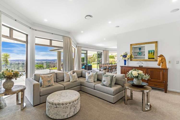 49 Harry Dreadon Road Opaheke_9