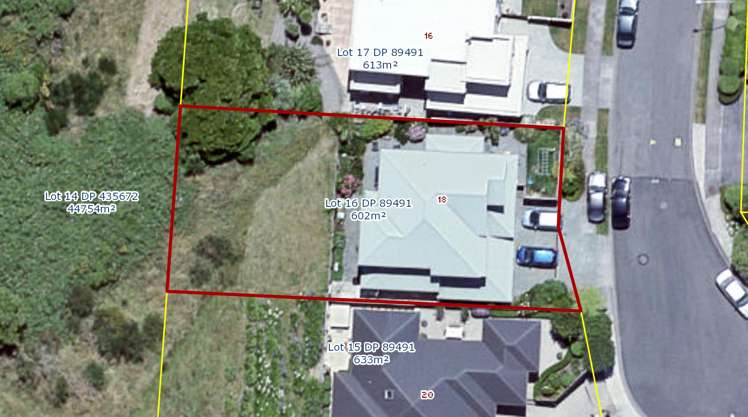 18 Chippenham Grove Churton Park_25