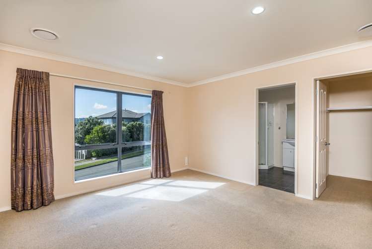 68 Erlestoke Crescent Churton Park_17