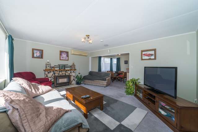 14 Ellesmere Crescent Highbury_4