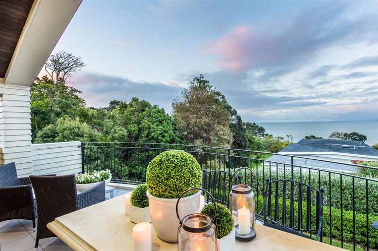 169 Beach Road Castor Bay_4