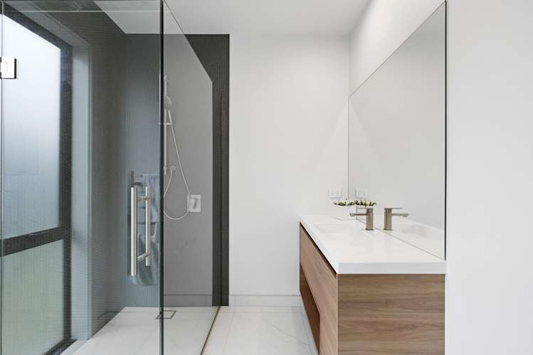 8 Carnachan Street Cambridge_12