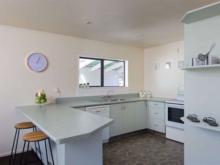 709b Ocean Road Whangamata_7