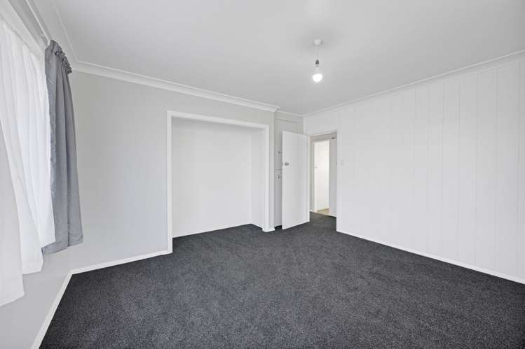 15 McLean Street Hawera_14