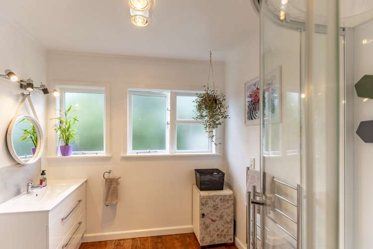 22 Ross Street Otane_11