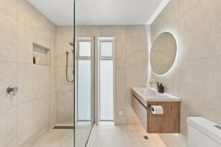 4/49 Marine Parade North New Brighton_7
