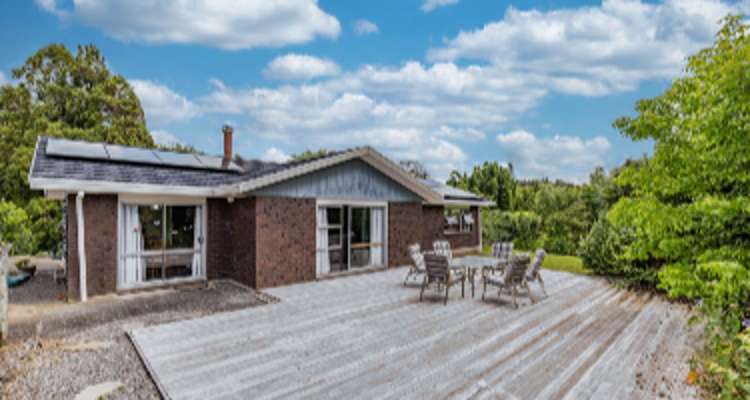 74a Riddell Road_0