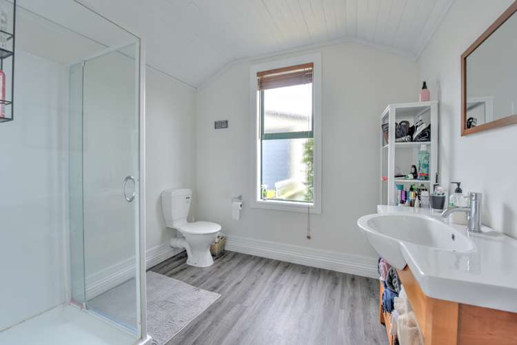 31 Railway Esplanade Gore Surrounds_12