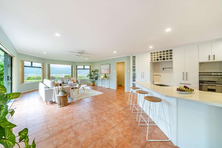 45 Kirton Drive_5