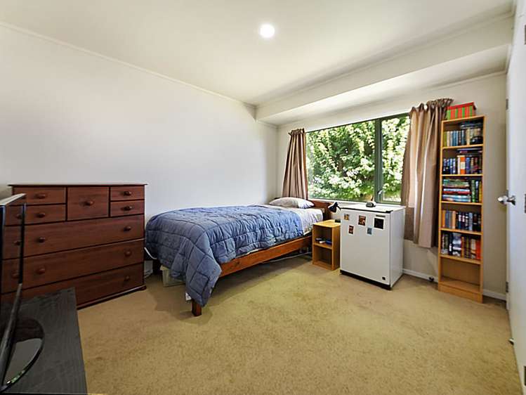 9a Chilcott Road Henderson_9