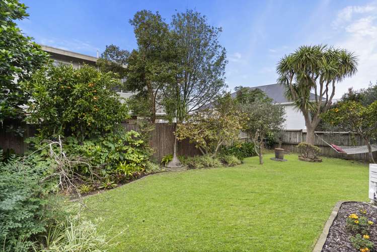 2/178 Onewa Road Birkenhead_21