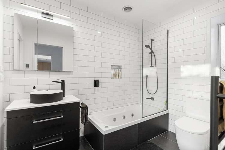 20e Clonbern Road Remuera_10