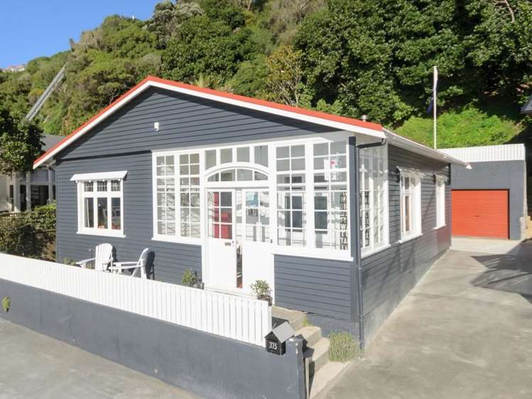 375 Karaka Bay Road Karaka Bays_0