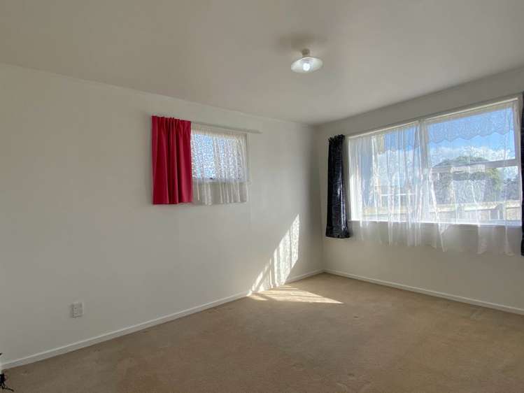 12 Chisholm Place Mangere East_7