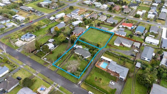 Investor Alert! Dual-Titled 2063m² Site with Development Upside