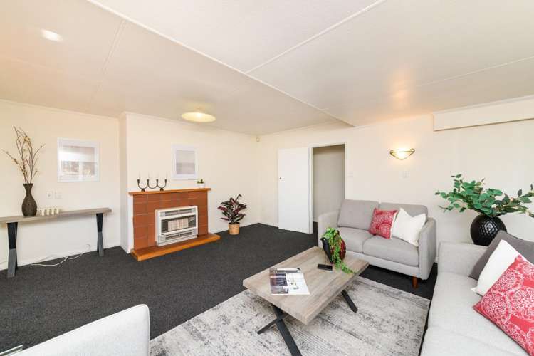 11 Kent Crescent Awapuni_6