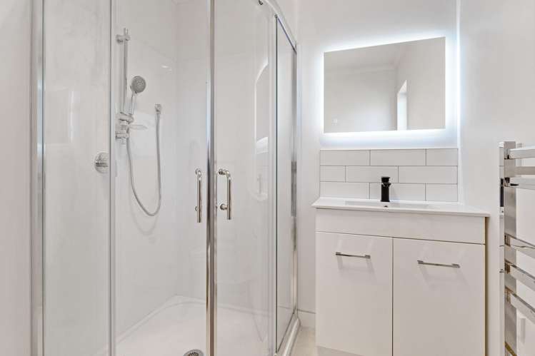 11a Pandora Place Pakuranga_14