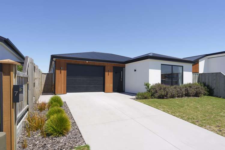7 Waituna Street_0