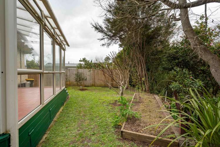 28 Barrie Crescent Silverdale_18