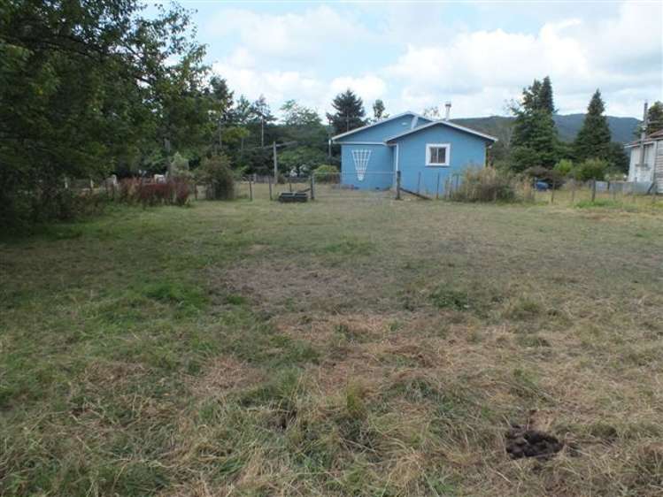 36 Crampton Road Reefton_12