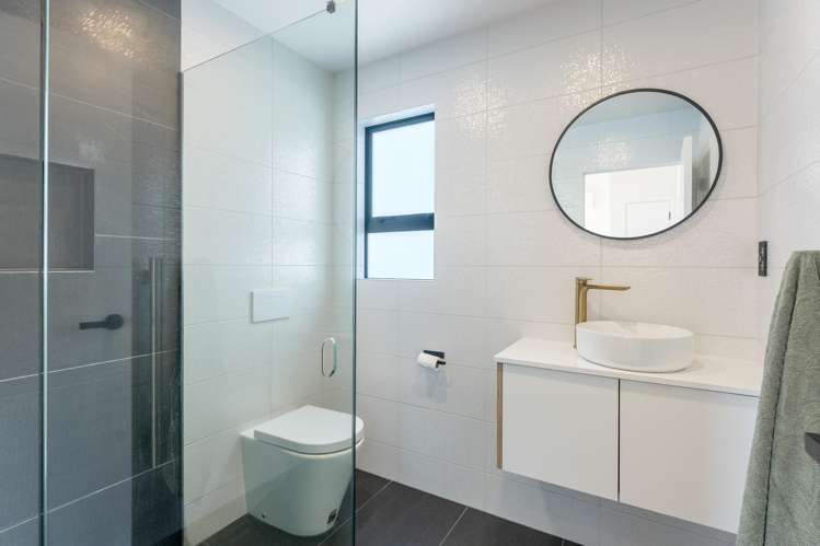 57 Manly Street Paraparaumu Beach_16