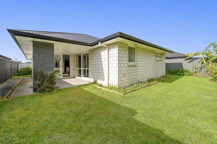 16 Raby Lane Pyes Pa_1