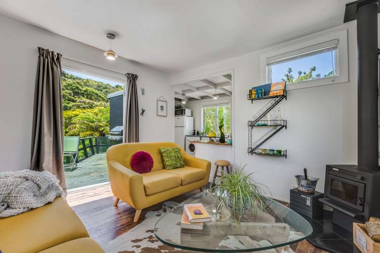 15 Beatty Parade Surfdale_5