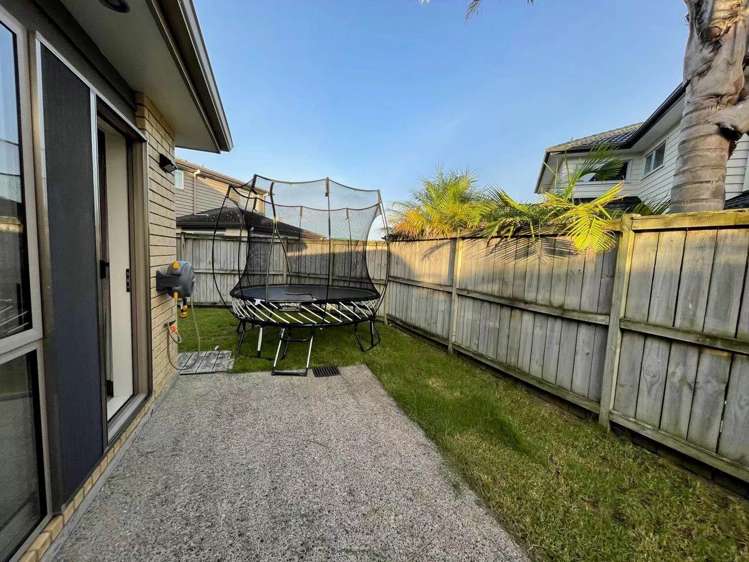 7 Galora Close Flat Bush_3