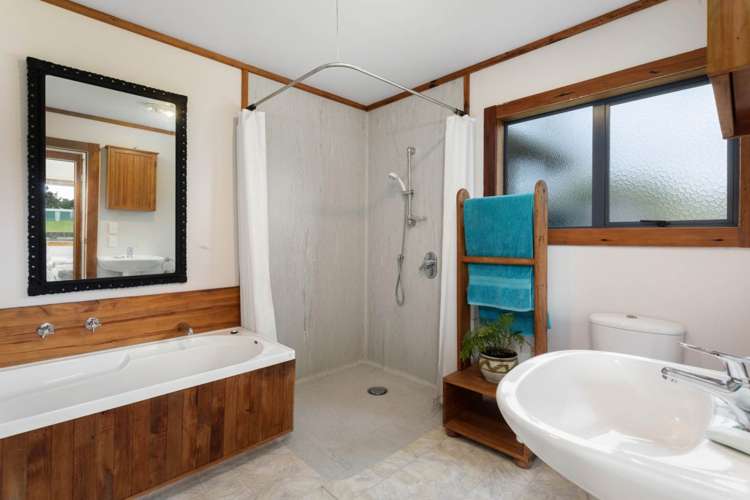 760 Esdaile Road Whakamarama_28