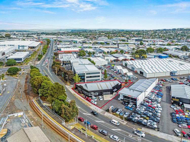 99 Station Road Penrose_8