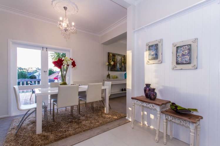 11 Craigbank Avenue New Lynn_6