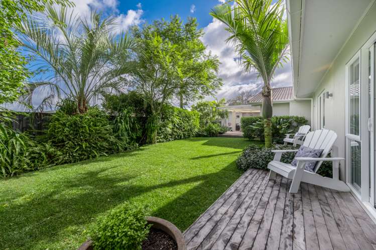 11 Holly Way Sunnyhills_25