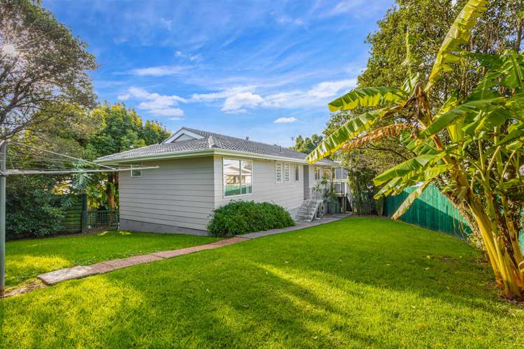 14 Camphora Place Ranui_6