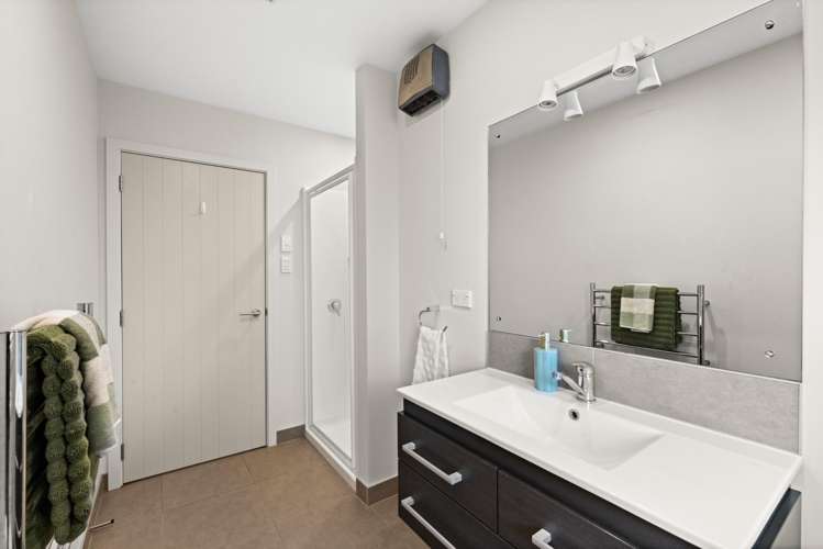 9b Gillean Street Havelock North_18