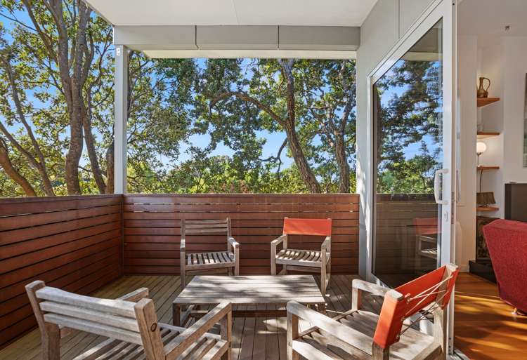 49 Tennis Court Road Raumati South_9