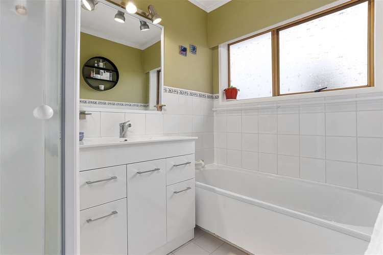 25 Cyclarama Crescent Massey_20