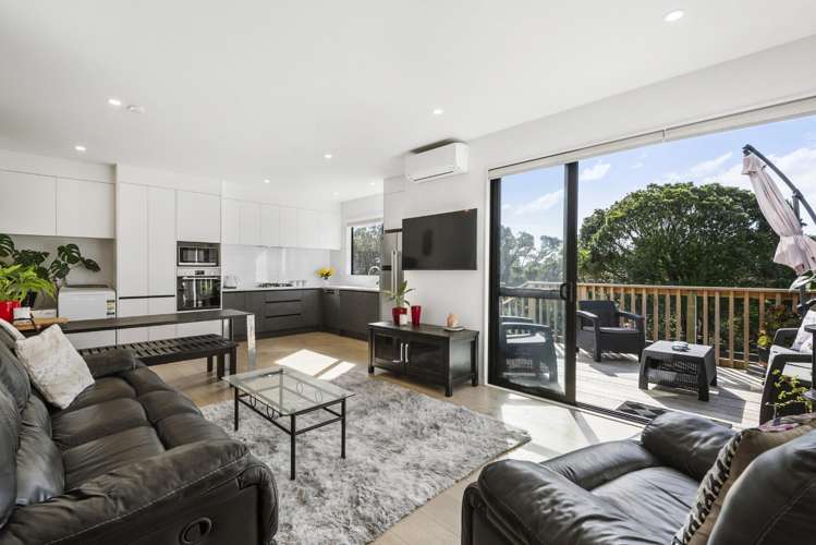 8/26 Long Bay Drive Torbay_3