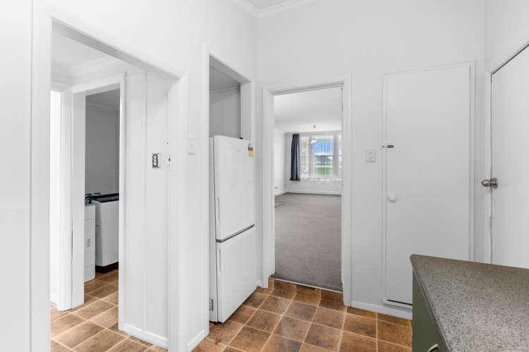 39 Helena Street Forbury_8