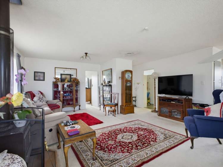84A Broadway Stratford_12