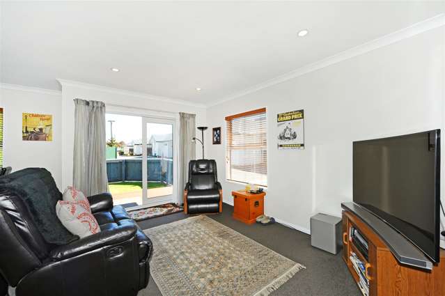 11 Cressy Lane Woolston_3