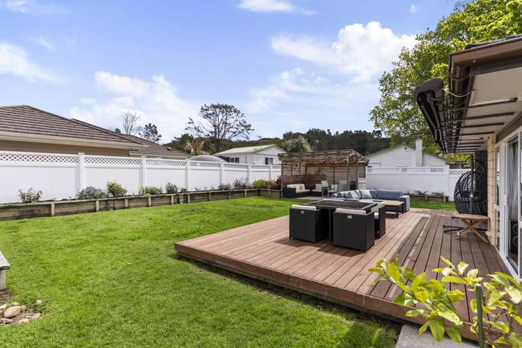 2 Crabb Fields Lane Riverhead_9