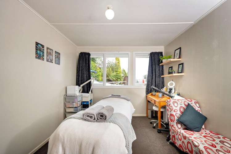 34 Elliott Crescent Havelock North_6