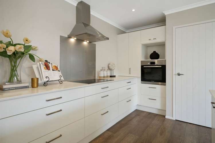 12 Isobel Road Greenhithe_6