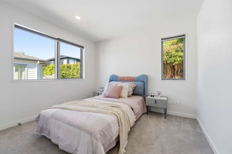 2/65 Francis Street Hauraki_13