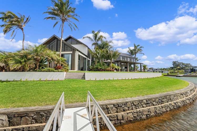 3 Kuaka Grove One Tree Point_29