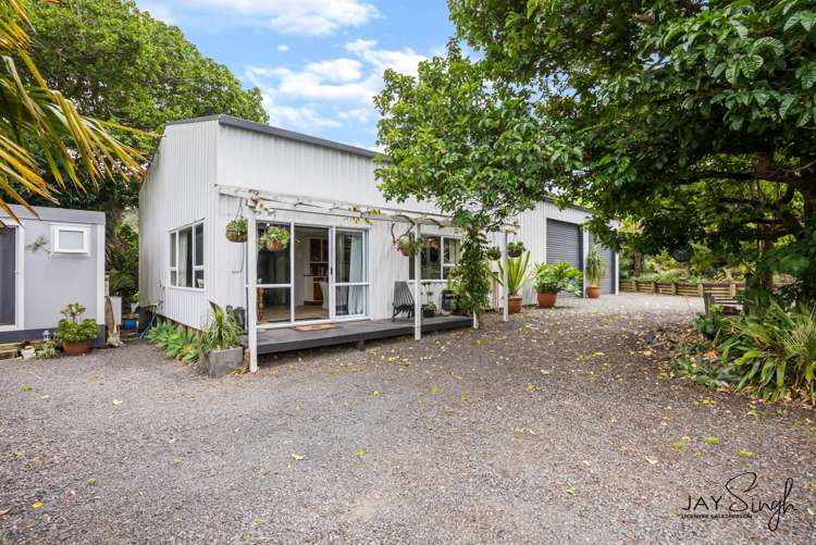 392 North Road Clevedon_16