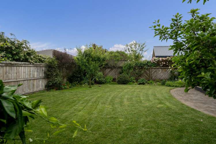 71 Carlyle Street Cambridge_23