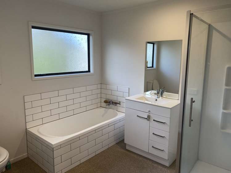 54A Jonathon Street Brookfield_6